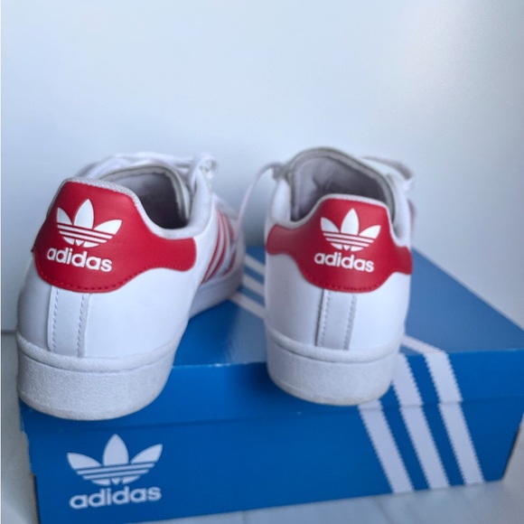 Adidas Shelltoe Women’s White Red - Picture 2 of 6